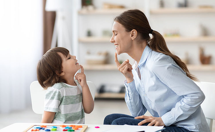 Fortalecimiento de servicios de terapia educativa para menores con autismo