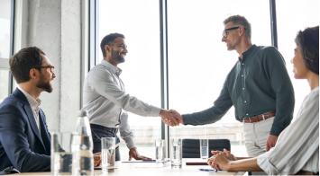 El arte de la negociación empresarial: consejos para cerrar acuerdos exitosos