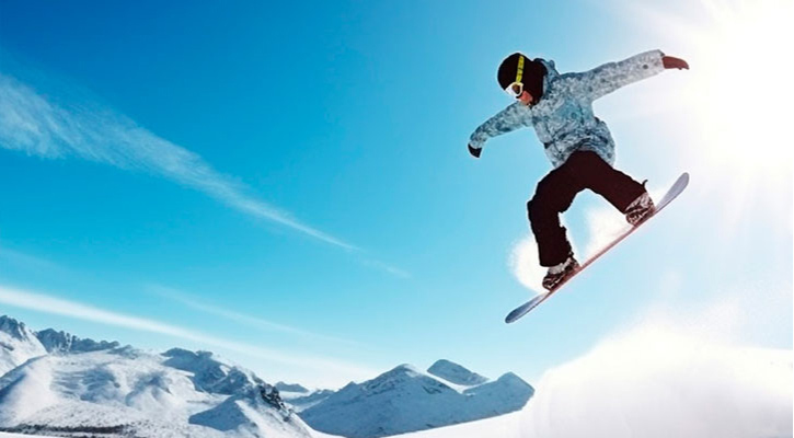 Las pistas más desafiantes para esquiar con tus amigos en Aragón