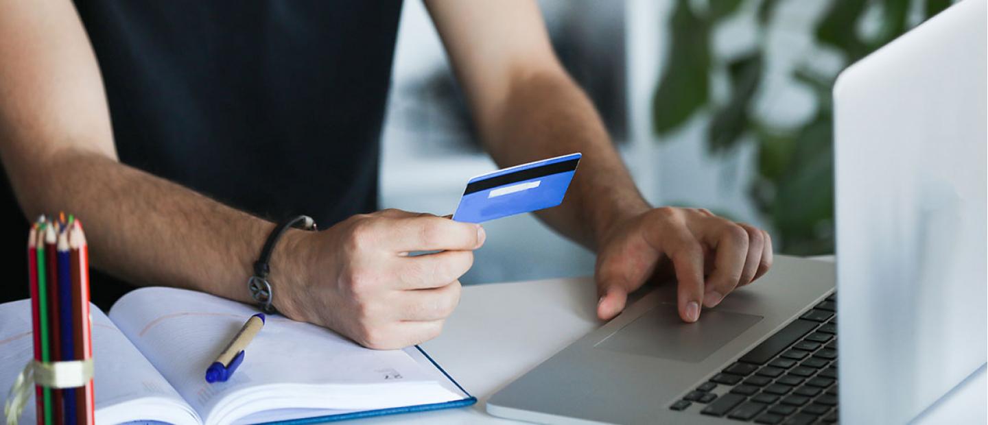 Paga tus vacaciones con tu tarjeta