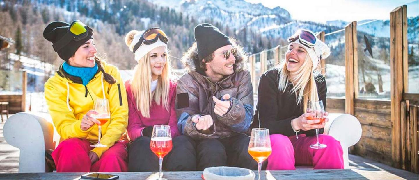 Esquía y disfruta de la fiesta en las montañas de Aragón