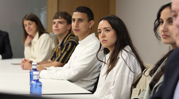 Fundación Dádoris recibe apoyo de Ibercaja a través de 'Tu dinero con corazón'