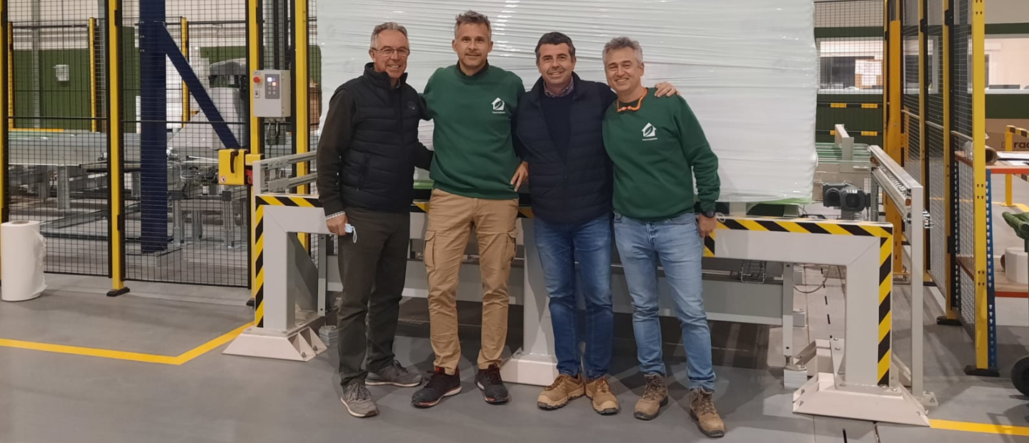 Los cuatro socios de Thermogreen en la planta de Noblejas (Toledo)