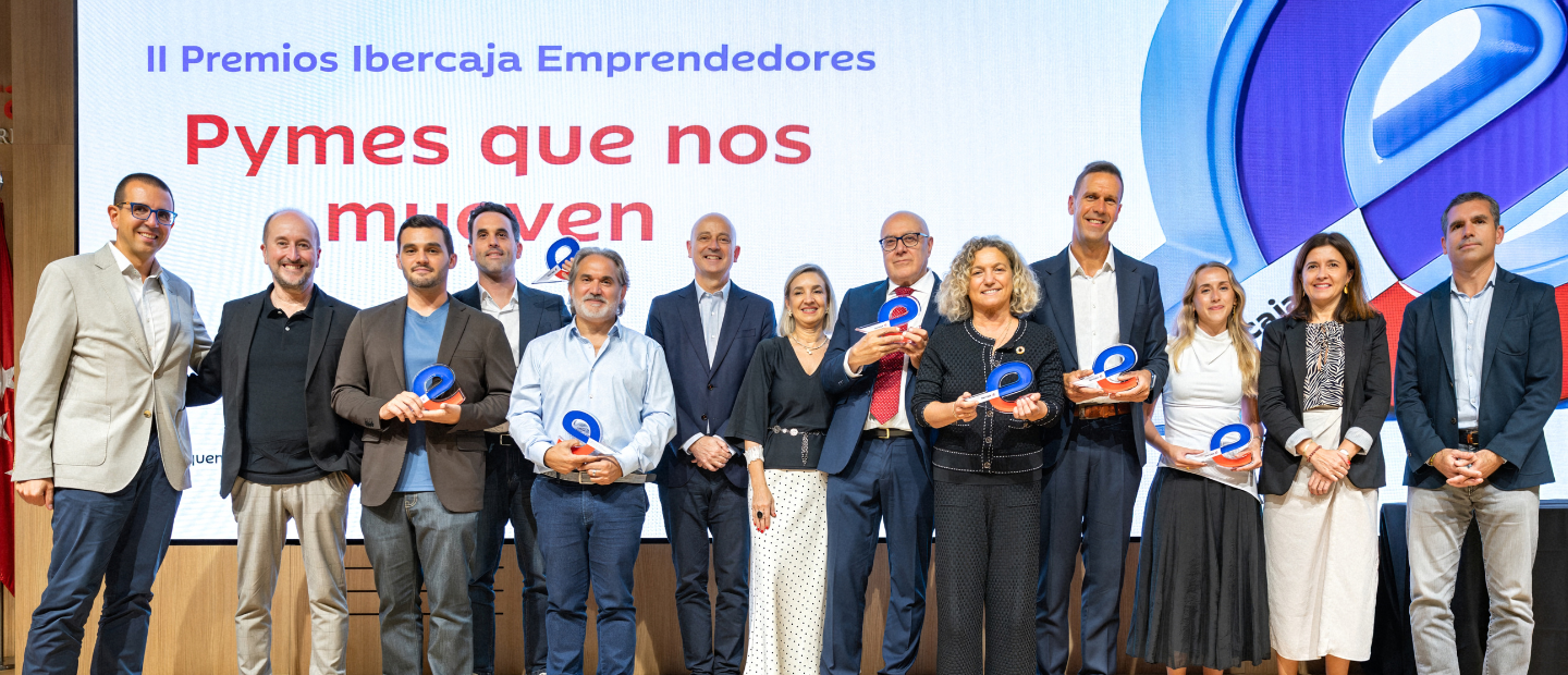 Ganadores de los II Premios Ibercaja Emprendedores Pymes que nos mueven en el escenario